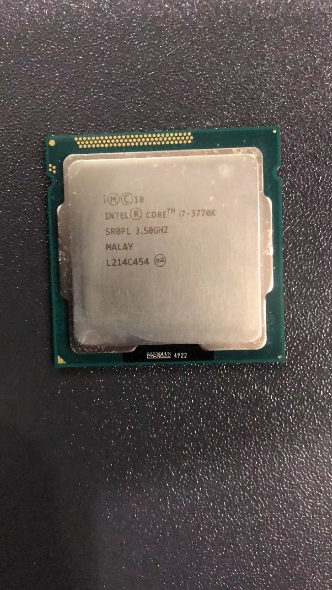 CPU インテル Intel Core I7-3770K プロセッサー 中古 動作未確認 ジャンク品 - A2_画像1