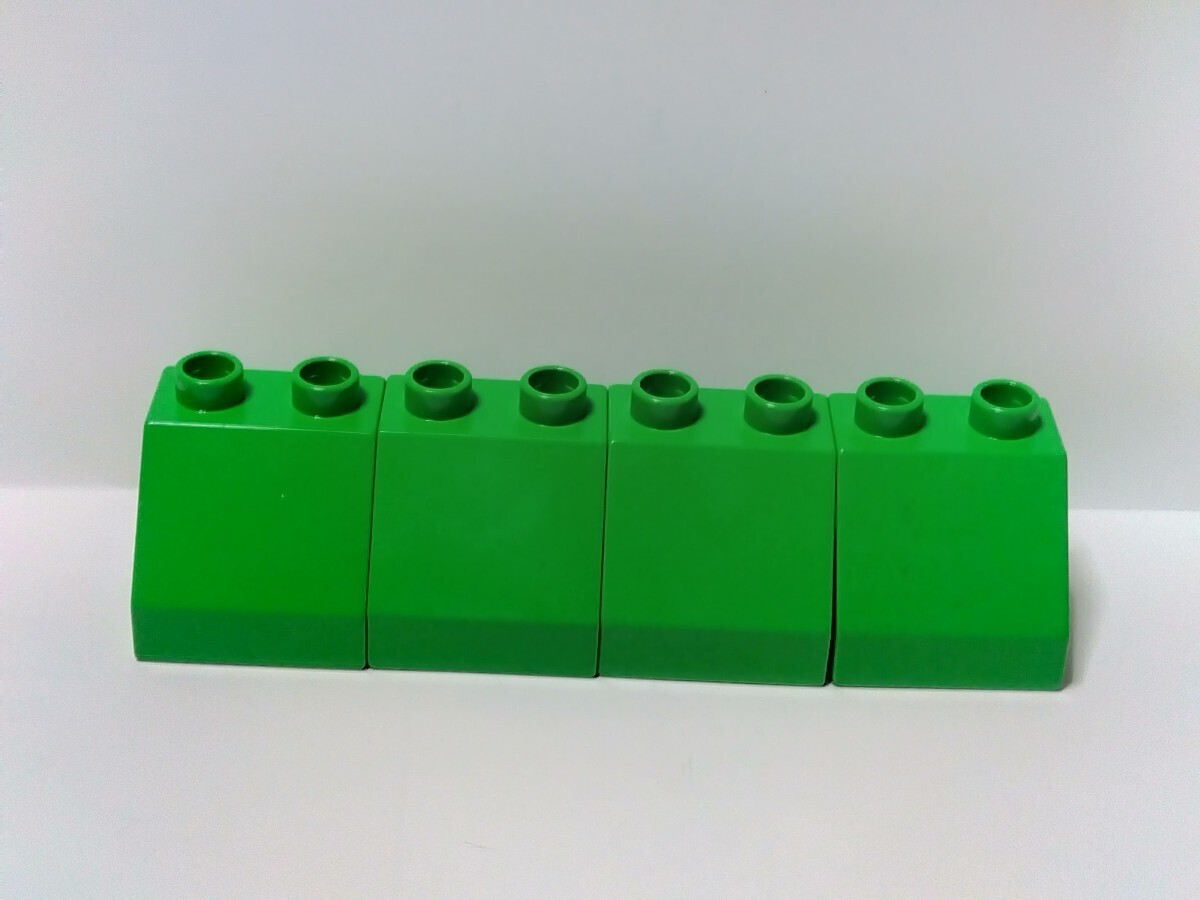 レゴデュプロ  2×2 スロープブロック 4個セット ライトグリーン 薄緑 パーツ 特殊ブロック の画像2