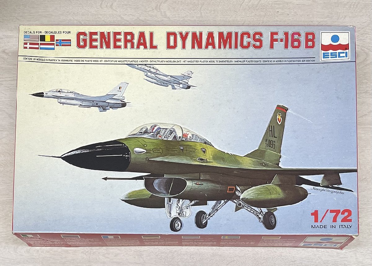 当時もの 未組立 ESCI 1/72 GENERAL DYNAMICS F-16B プラモデル エッシー ジェネラルダイナミクス ファイティングファルコンの画像1