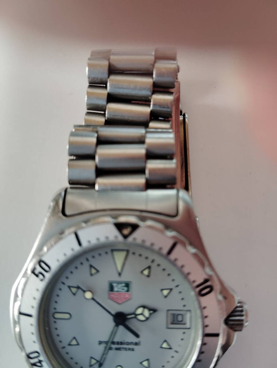 ◇稼働◇ タグホイヤー プロフェッショナル200M 972.013R シルバー クオーツ ユニセックス 腕時計 の画像2