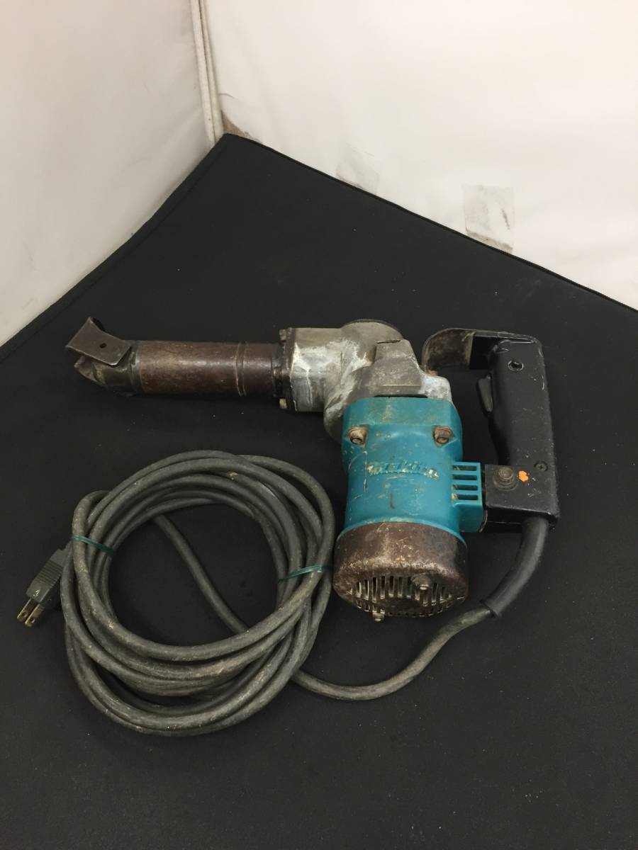 【中古品】makita(マキタ) 100v電動ハンマ (六角シャンク) HM0810 /IT3J0YK8TSZE