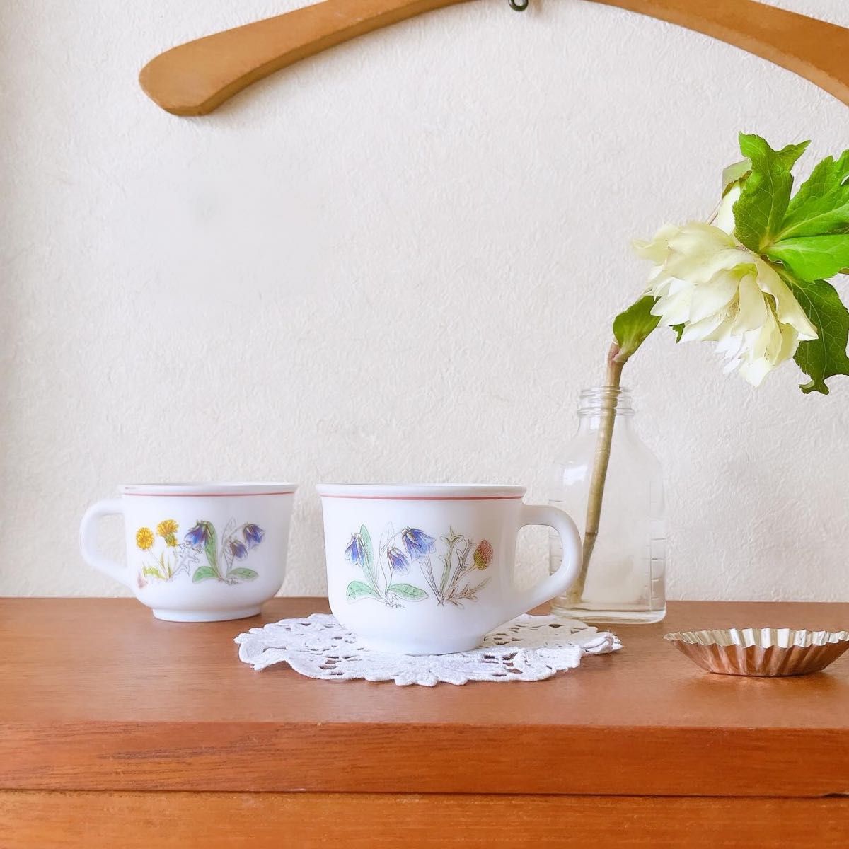 【3月末までおまけ付き】ヴィンテージ　arcopal france ミルクガラス　カップ　レア カップ 陶器 プロヴァンス 廃盤品