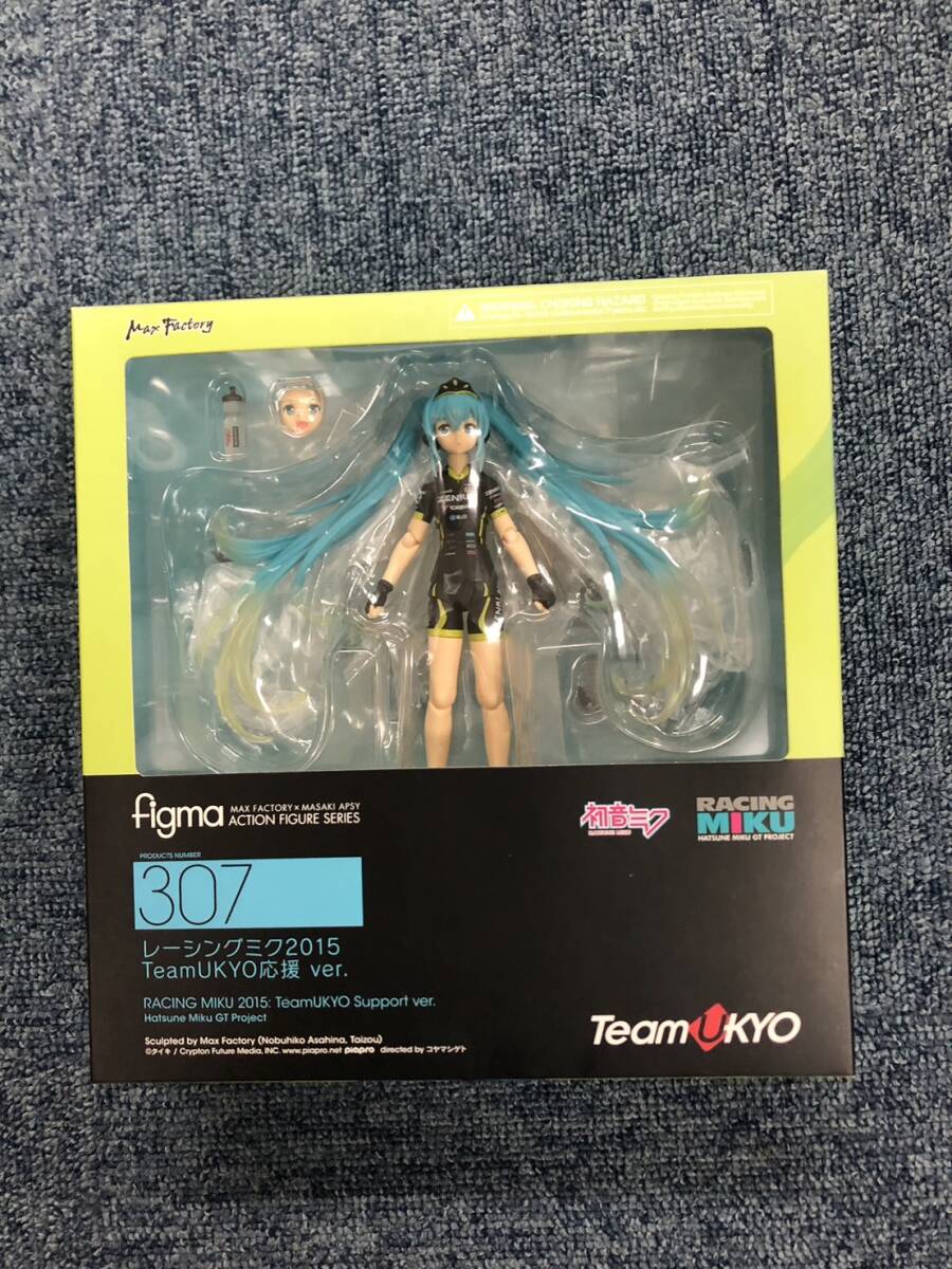 開封品　figma レーシングミク2015 TeamUKYO応援 ver._画像1