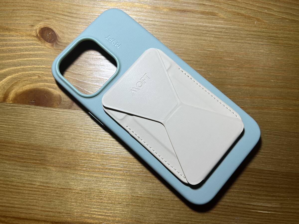 iPhone15 Pro Max用 MOFT SNAP CASE MOVAS・STAND&WALLETセット