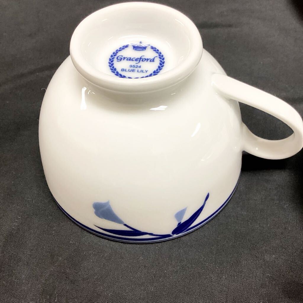 GraceFord Blue Lily カップ & ソーサー 大皿 2枚セット 食器 洋食器 ティーカップ コーヒーカップ ティータイム_画像5