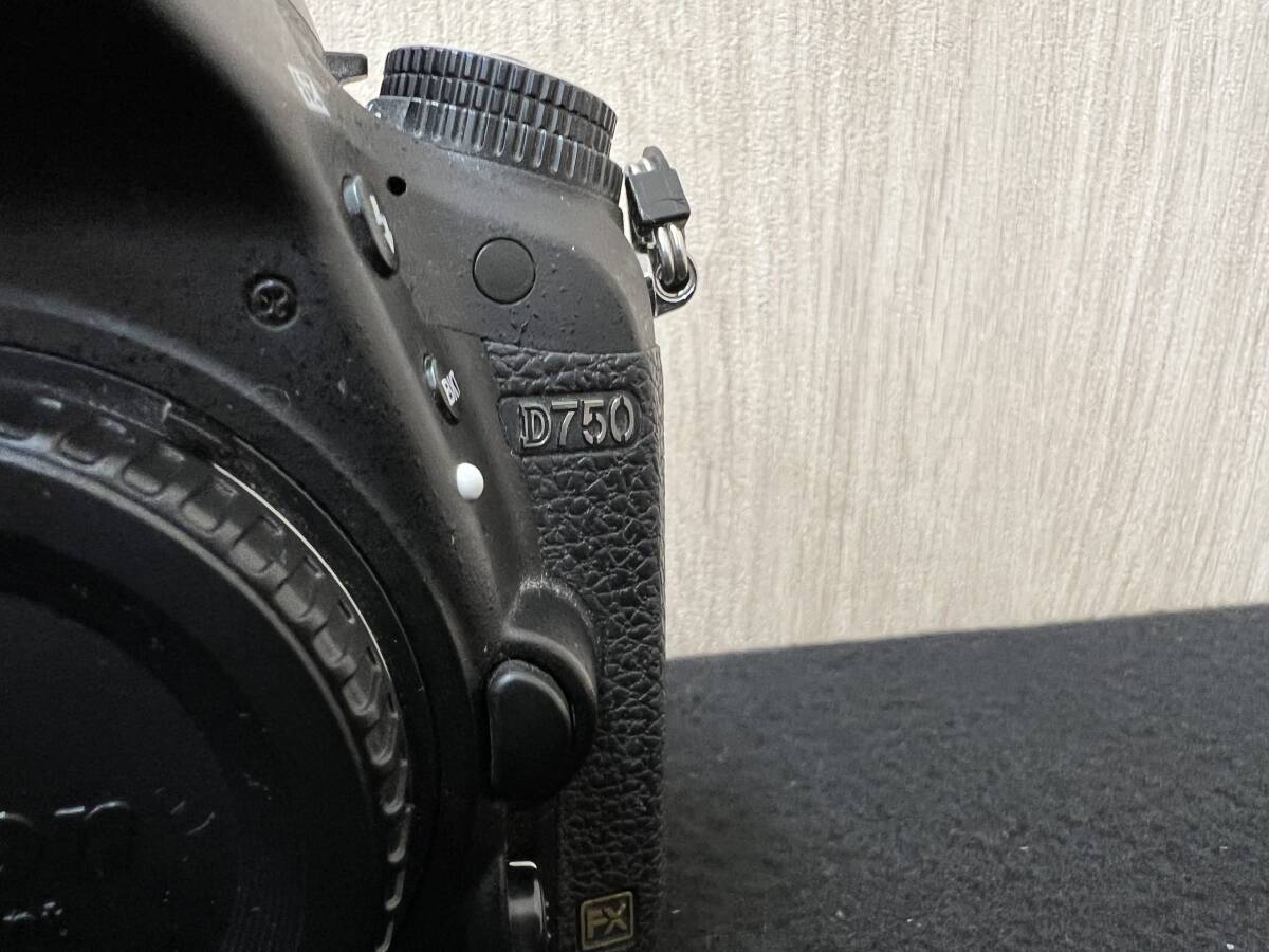 Y2403151★ 中古品 Nikon ニコン D750 ボディ デジタル一眼レフカメラ_画像2