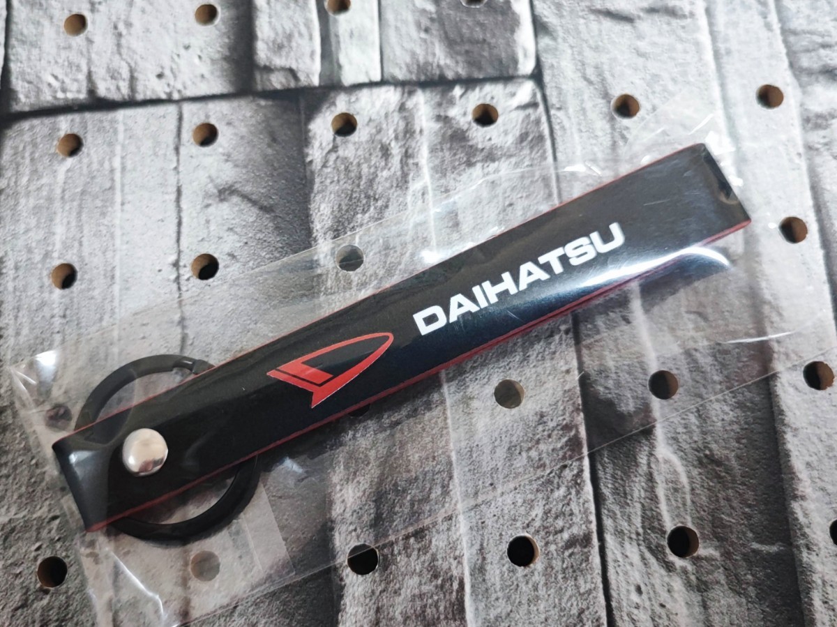  Daihatsu SUEDE key holder [ Red Line ] Rocky tough to tall Tanto Custom wake cast Move campus Mira Gino 