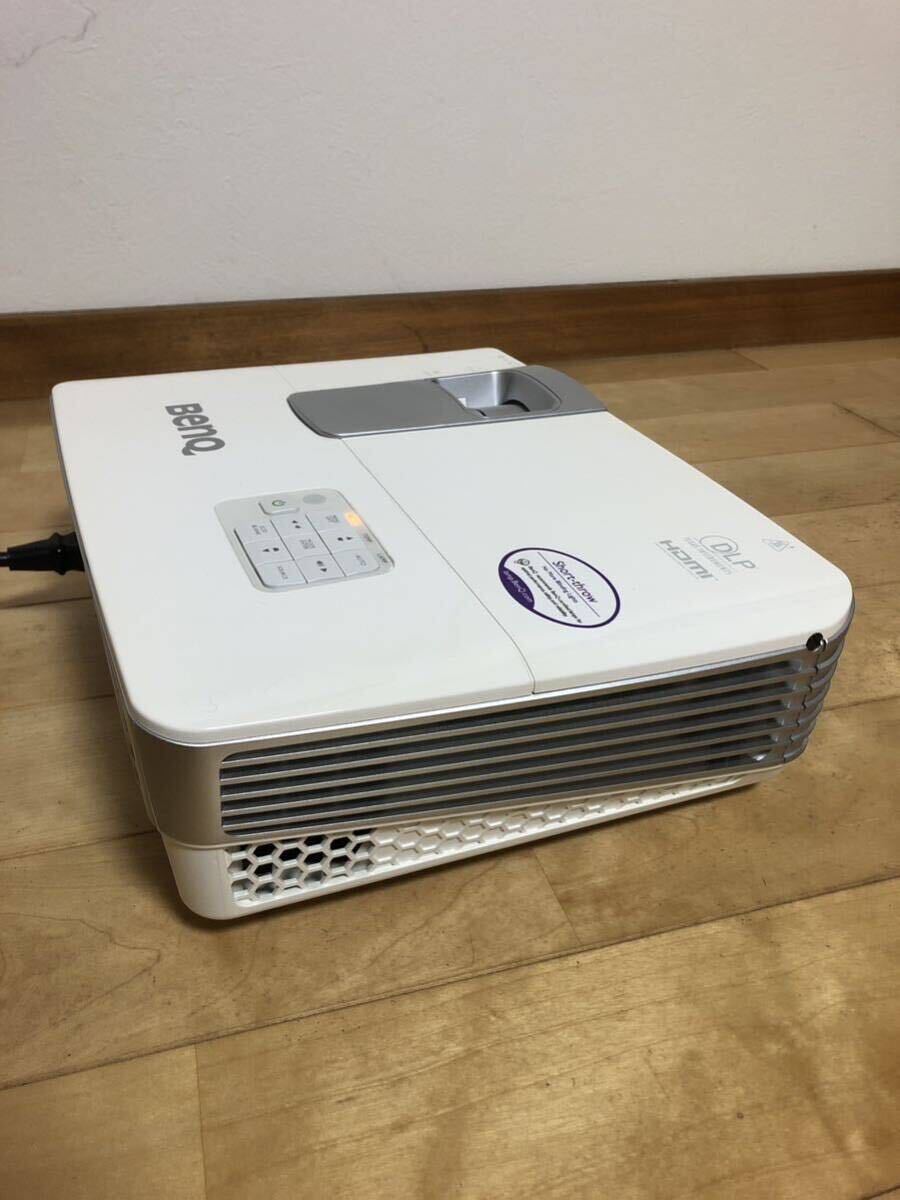 (中古)BenQ ベンキュー W1080stフルHDプロジェクター 動作確認　約20時間使用(送料無料)_画像4