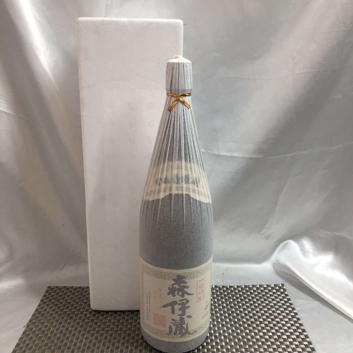 未開封/インボイス登録店/古酒/KU】本格焼酎 森伊蔵 かめ壺焼酎 1800ml 