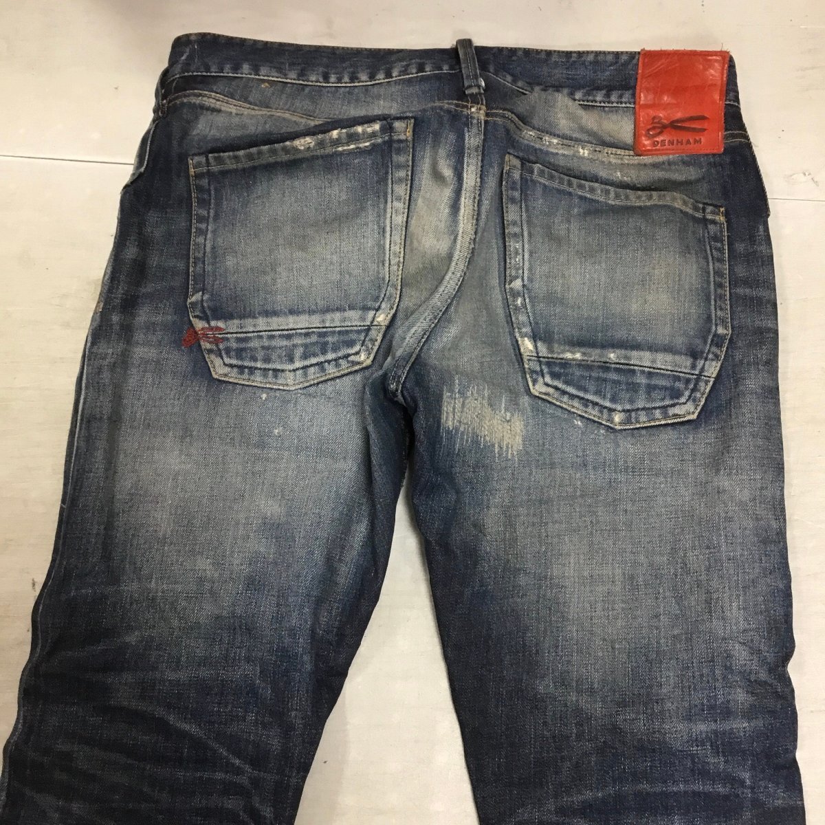 【中古現状品/インボイス登録店/KU】DENHAM デンハム デニム パンツ サイズW32 L32 コットン100％ メンズ ジーンズ　MZ0314/0005_画像5