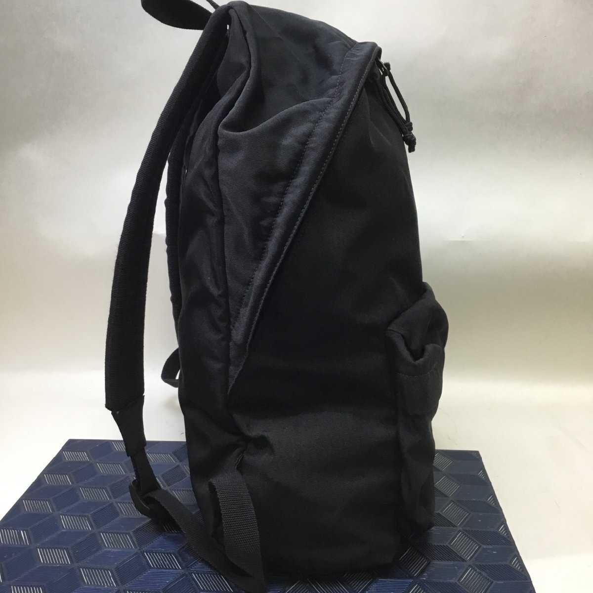 【中古品/インボイス登録店/CH】BALENCIAGA バレンシアガ エクスプローラー ナイロン リュック 503221 ブラック バックパック MZ0317/016の画像3