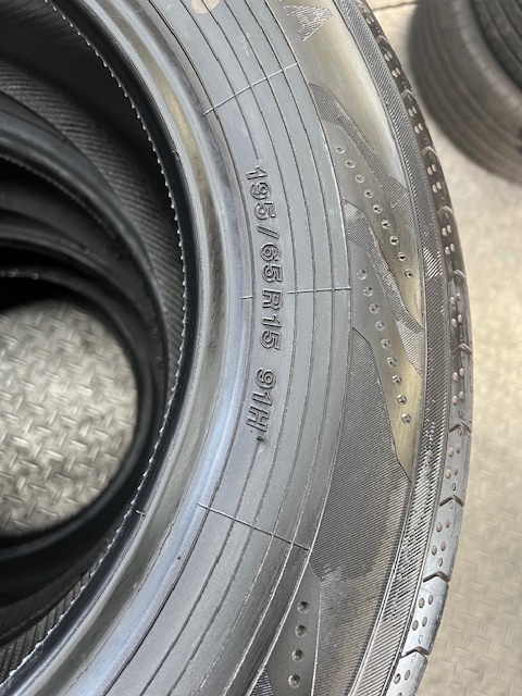 195/65R15 YOKOHAMA BluEarth RV-03　2023年製　4本　24,000円　京都から_画像6