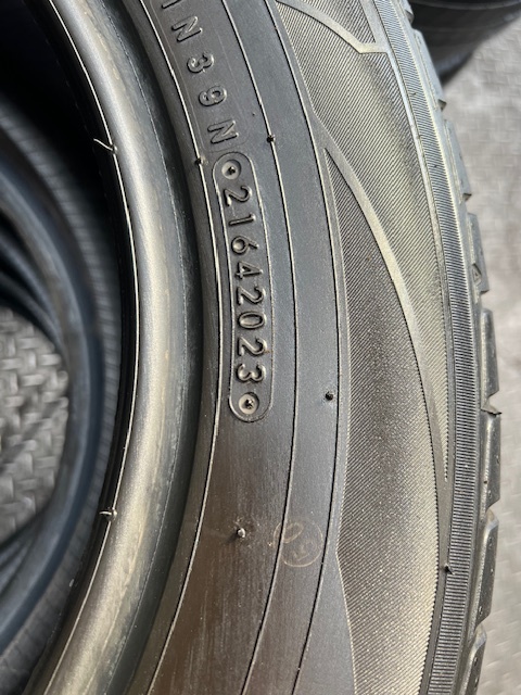 195/65R15 TOYO TRAMPATH MP7　2023年製　4本　24,000円　京都から