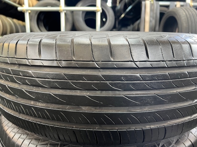 215/70R16 TOYO CL1 SUV 2022年製 4本 28,000円 京都からの画像2