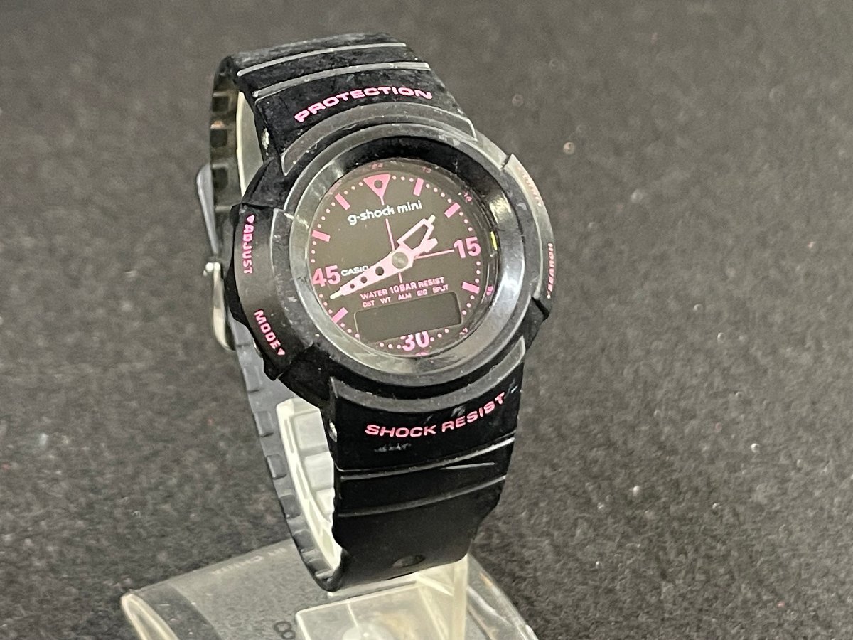 ST0603-10I　CASIO　g-shock mini　GMN-50　腕時計　カシオ　ジーショックミニ　クォーツ　装飾品　服装小物　_画像1