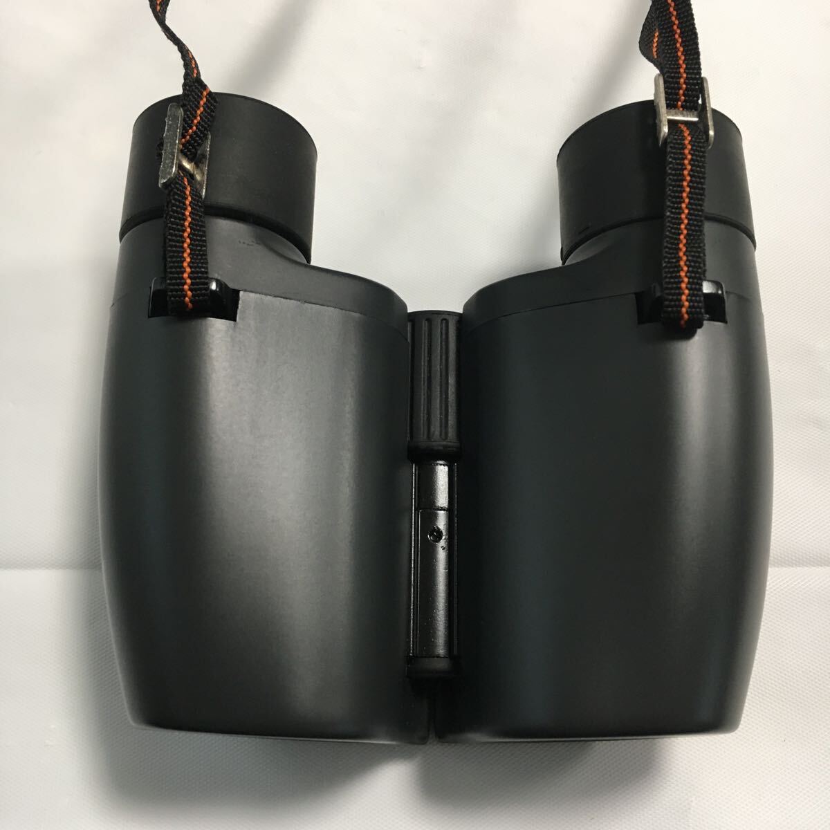 美品 Vixen ASCOT ビクセン 双眼鏡 10X23 5.0° 紐付き 収納ケース付き_画像5