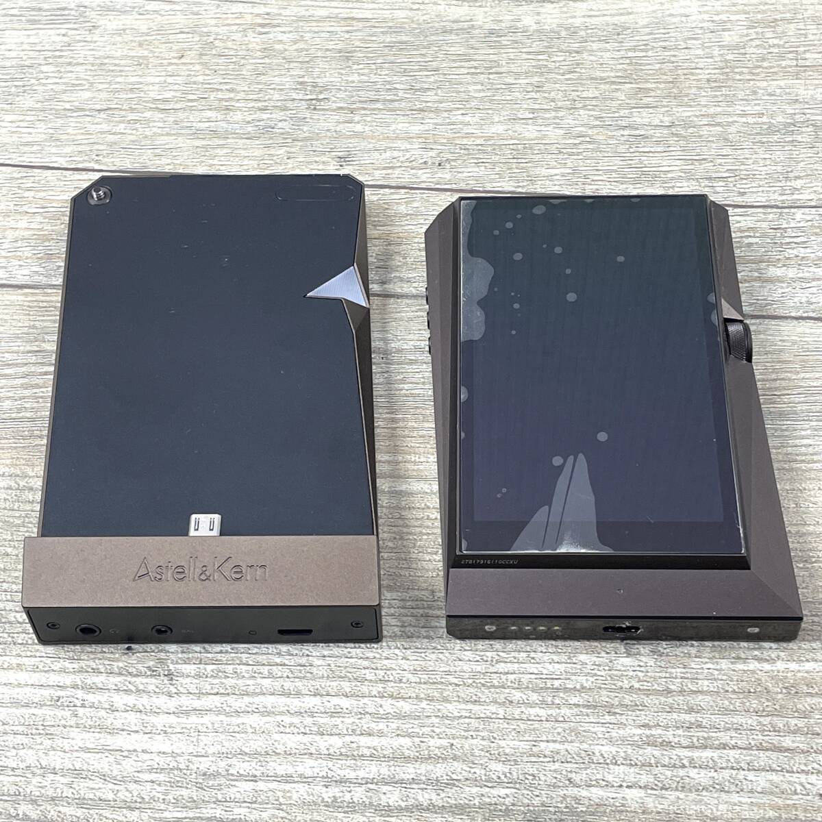 Astell＆Kern ポータブルオーディオプレーヤー AK380/AK380 AMP 256GB ケース/microSD 32GB/元箱付き アステルアンドケルン 24C 北2_画像2