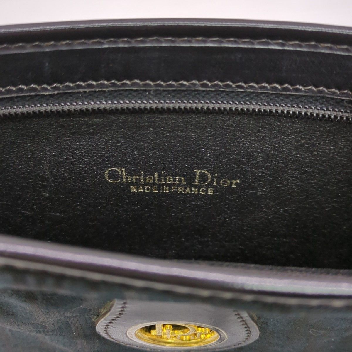 クリスチャンディオール　Dior　トロッター　 ショルダーバッグ　美品　 斜め掛け ブラック　サコッシュ　ミニバッグ