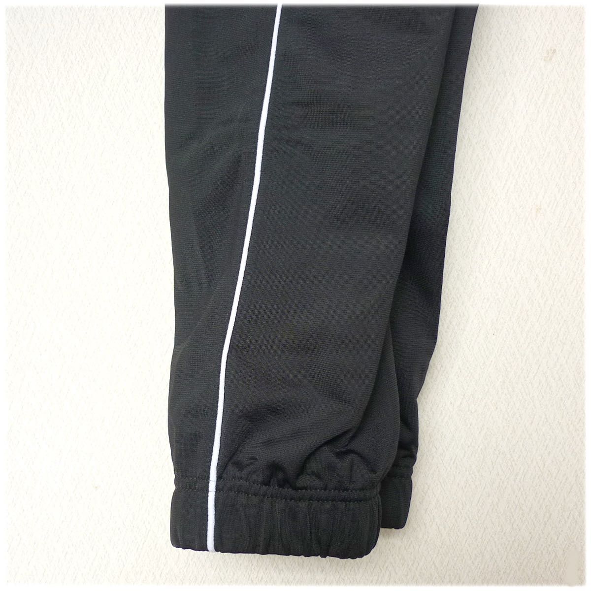 新品未使用 (レディースXL)ナイキ NIKE 黒ジャージ上下セット 新品未使用 (レディースXL)ナイキ NIKE 黒ジャージ上下セット