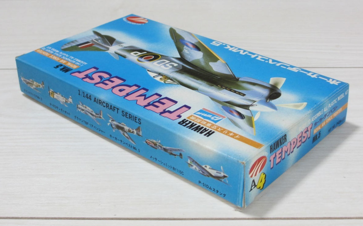 ジャンク ★ Crown / クラウン　1/144　HAWKER TEMPEST Mk.Ⅴ（ 中袋未開封 ）★ イギリス空軍戦闘機 ホーカー テンペストMk.5　A4_画像9