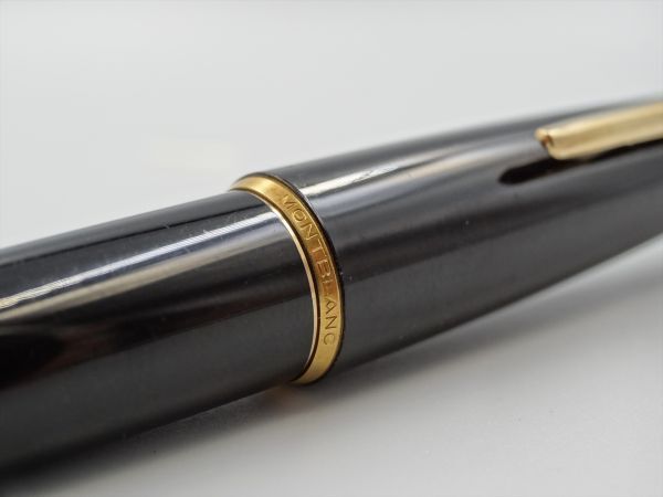 17143a Mont Blanc モンブラン 万年筆 ヴィンテージ ブラック×ゴールド ペン先585 14K カートリッジ式_画像5