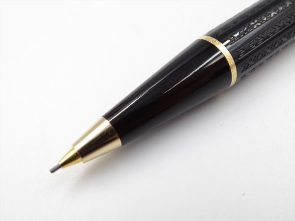 17791Ci MONTBLANC モンブラン シャーペン 作家シリーズ ドストエフスキー 0157/3000 ブラック×ゴールド ツイスト式_画像2