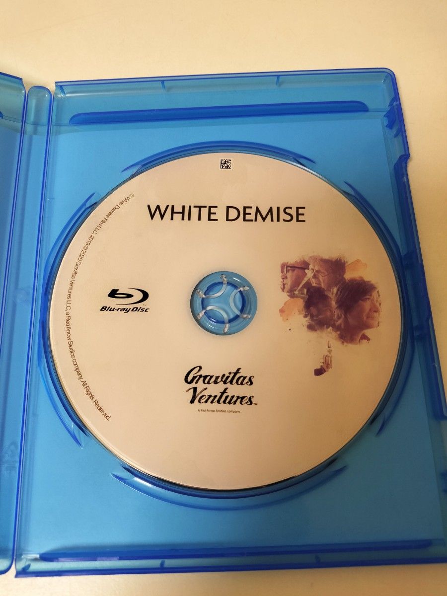 WHITE DEMISE　輸入盤　Blu-ray