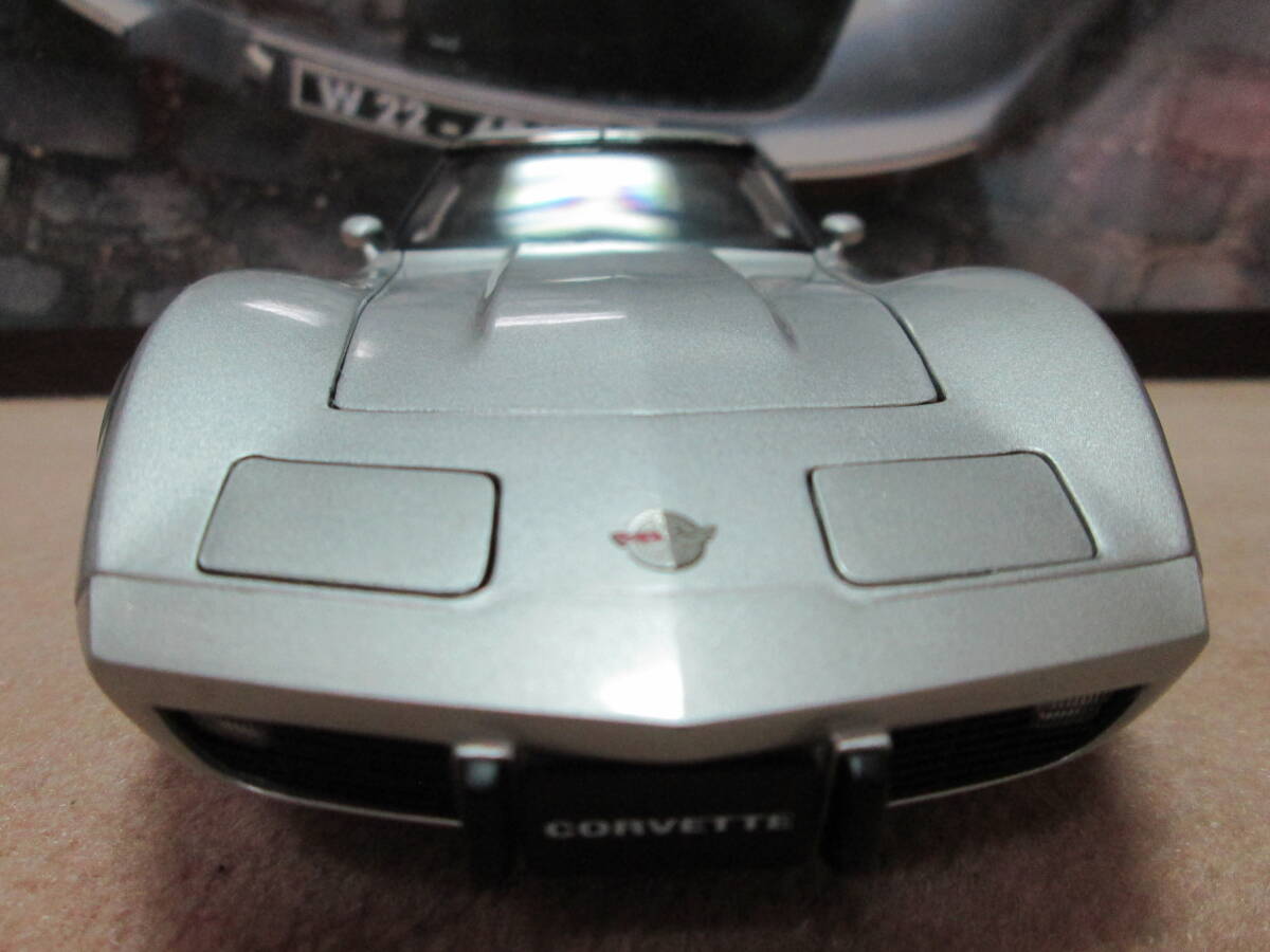 1/18 「CHEVROLET CORVETTE C３型」1978年！！ 「AUTOart Classic Collection」 の画像6