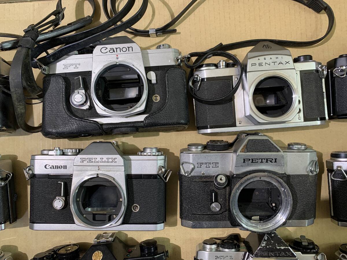 【25個】Canon FT/PELLIX/MINOLTA SRT101/XE/PENTAX/Petri/他 大量 フィルムカメラ ボディ まとめて ジャンク セット まとめ (428)_画像4