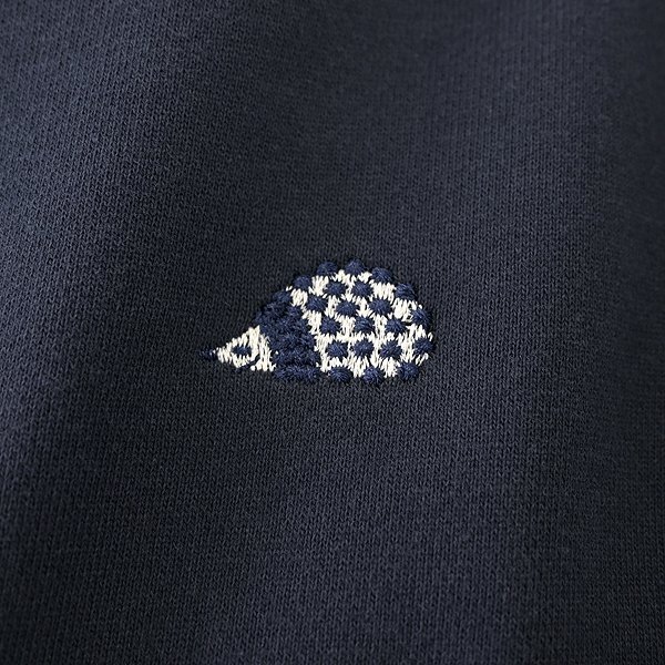  новый товар chuu Bay 24SS еж вышивка 2P тренировочный футболка M темно-синий [CH1441125_79] весна лето мужской CHUBEI вырез лодочкой карман круглый вырез 
