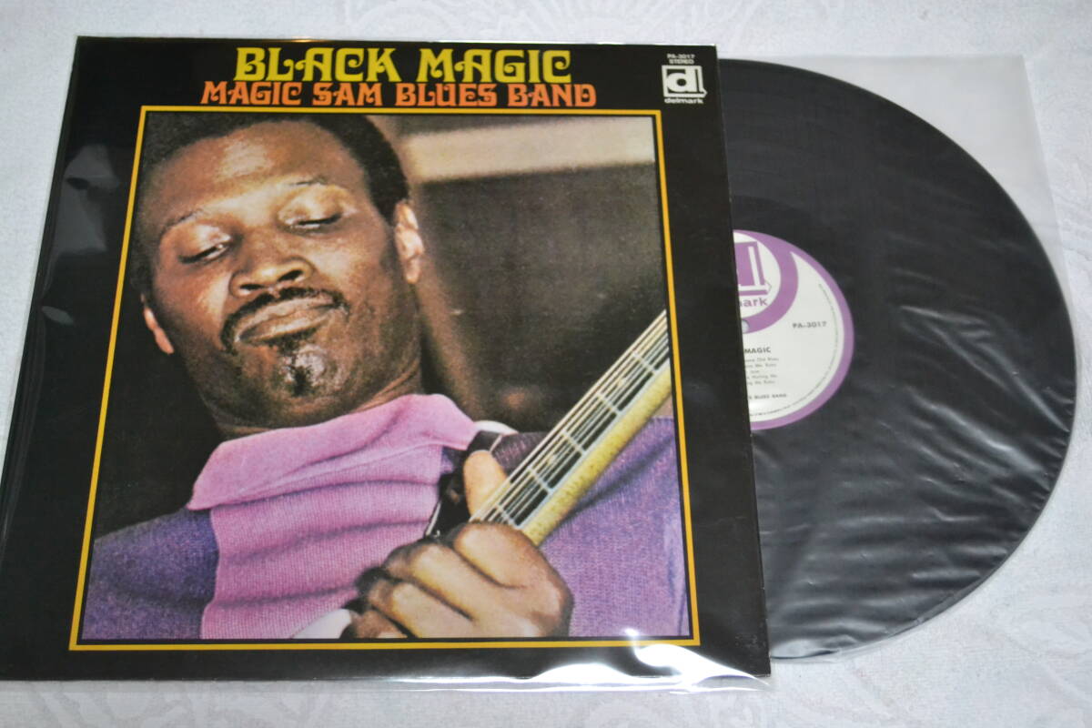 12(LP) MAGIC SAM BLUES BAND Black Magic 帯なし日本盤再発　1974年　_画像1