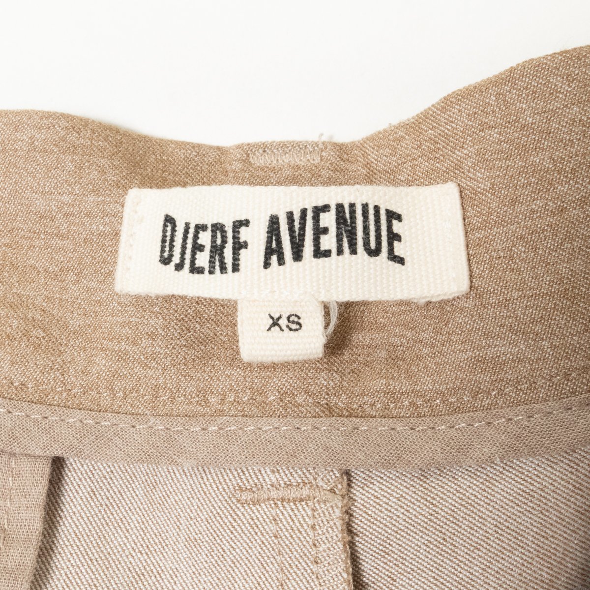 DJERF AVENUE パンツ ジェルフアベニュー ボトムス ベージュブラウン系 シンプル 綺麗め ベーシック タック 着まわし 裏地なし 春秋 XS_画像5