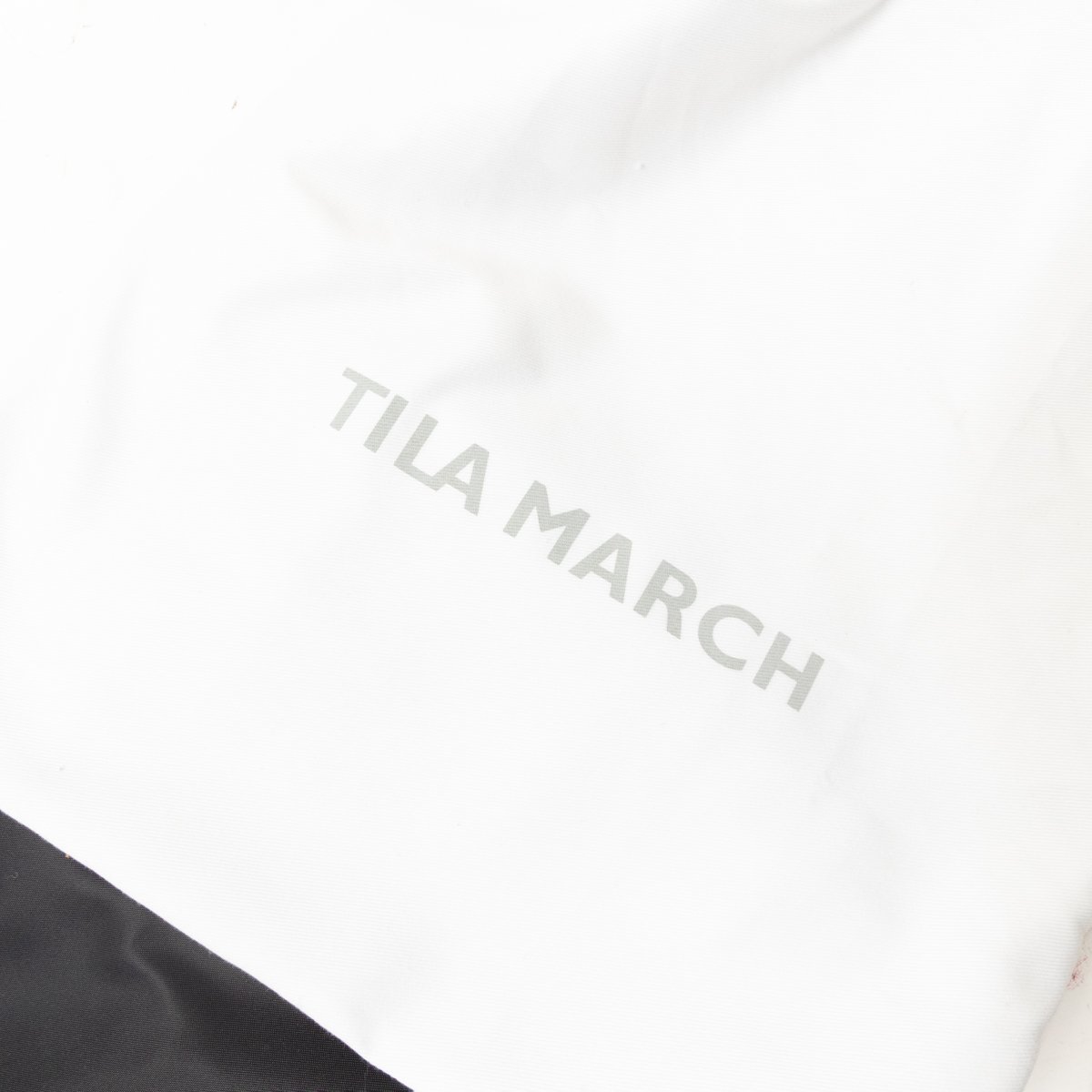 TILA MARCH ティラマーチ 2WAY ナイロン エナメル ハンドバッグ ショルダーバッグ ブラック 黒 レディース 婦人 女性 モード カジュアル_画像9