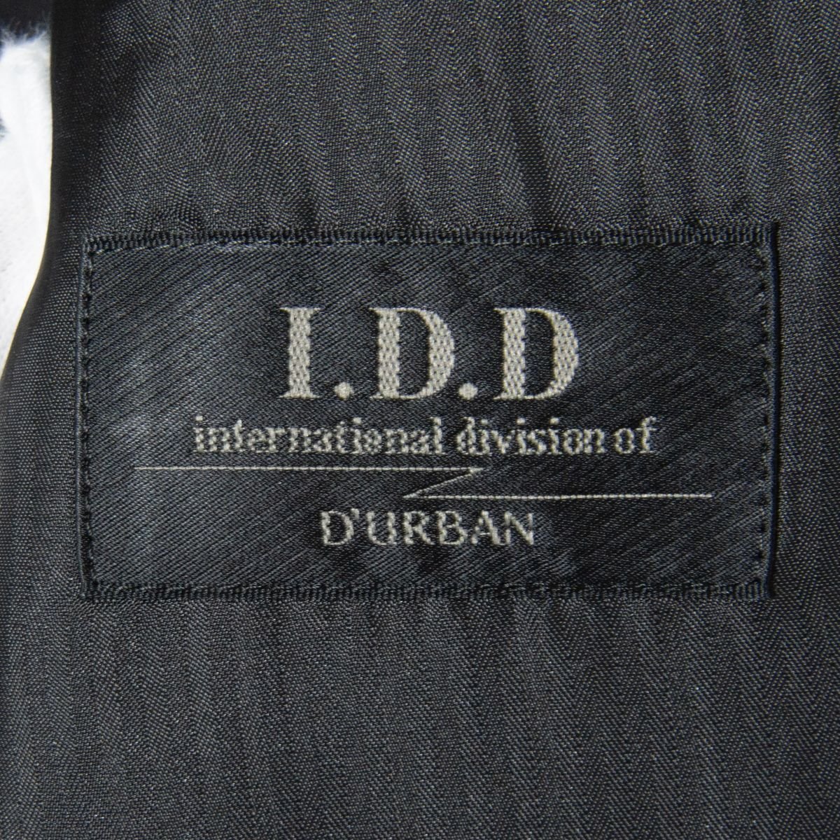 I.D.D DURBAN ダーバン スーツ セットアップ 上下セット シングル 3ボタン 段返り ウール100％ 背抜き 黒/ブラック メンズ フォーマル 紳士_画像9