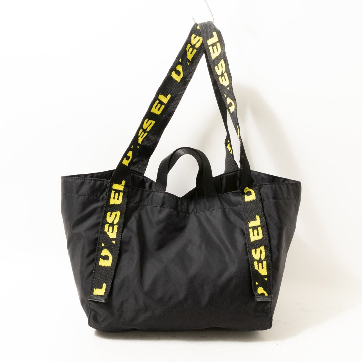 DIESEL ナイロン ハンドバッグ ディーゼル ショルダー 大容量 軽い ロゴ スポーツ 鞄 ママバッグ ジム トレーニング 鞄 黒 ブラック 黄色_画像1