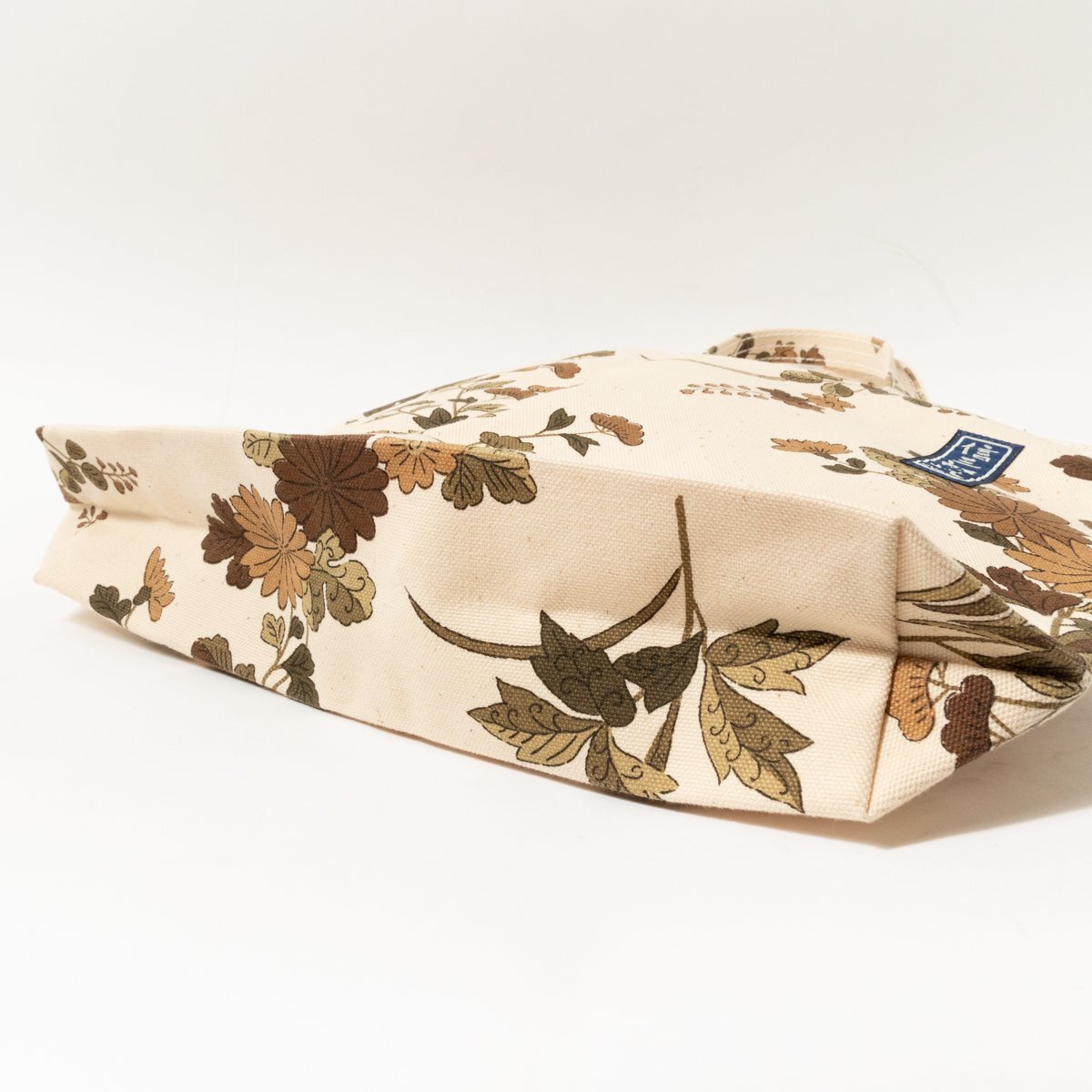 [1 jpy start ] one . confidence Saburou canvas Kyoto .......... is .. tote bag shoulder .. canvas . floral print unbleached cloth Brown confidence Saburou bag 