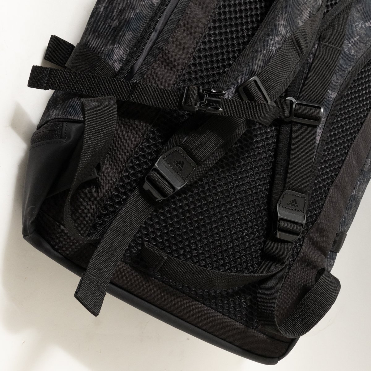 【1円スタート】adidas アディダス Loadspring リュックサック 大容量 多機能 バックパック ロードスプリング 通学 通勤 bag 鞄 男女兼用の画像6