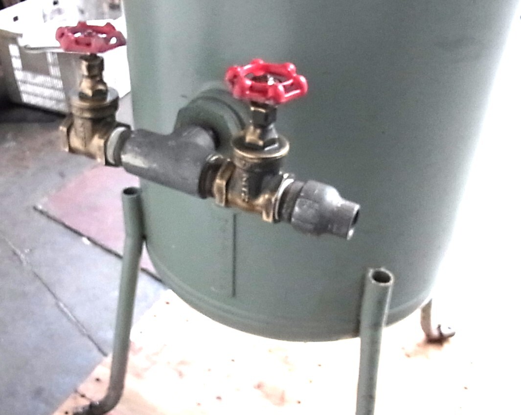まイワタ製 220L エアータンクSAT-220B-120② 縦型・空気タンク まイワタ製 220L エアータンクSAT-220B-120② 縦型・空気タンク