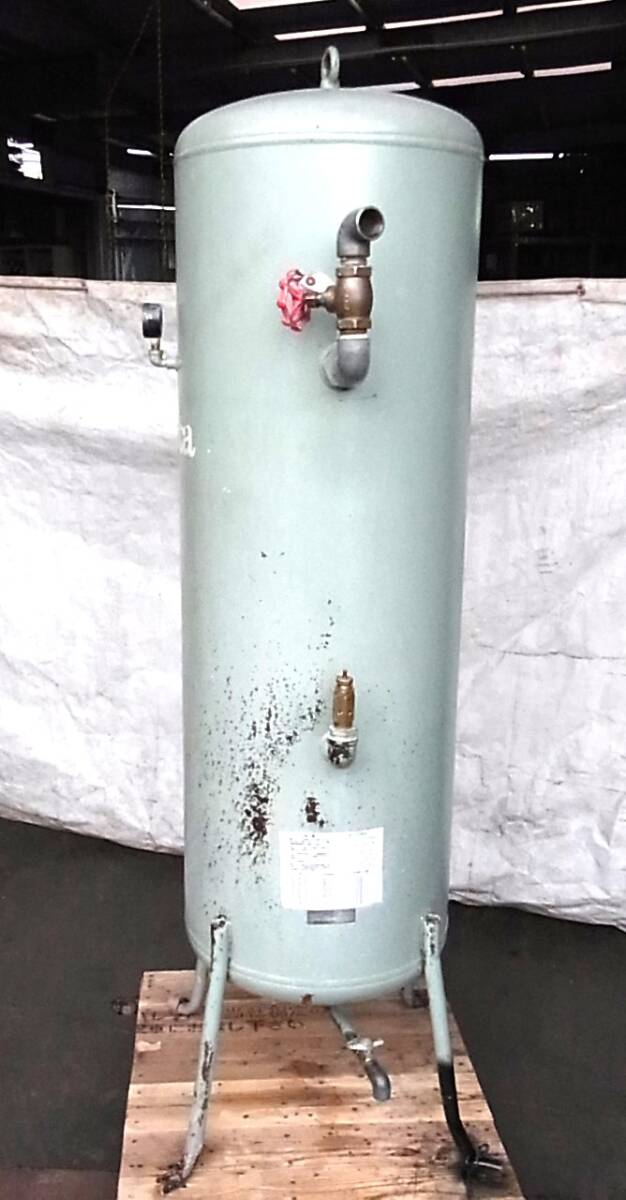 まイワタ製 220L エアータンクSAT-220B-120② 縦型・空気タンク まイワタ製 220L エアータンクSAT-220B-120② 縦型・空気タンク