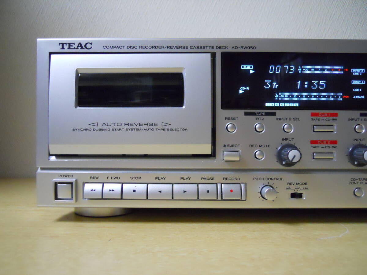 ★TEAC★ ティアック カセット/CDレコーダー AD-RW950 / 2016年製 / 動作品・美品 / 新品ピンチローラー・メンテ済 / リモコン、取説 付属_画像3