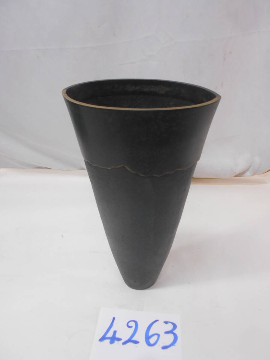  large ..4263 Ikenobo copper made vase .. place warehouse goods . tool flower vase height 39. diameter 20.x11. weight 4.2. Echizen warehouse .. soup 