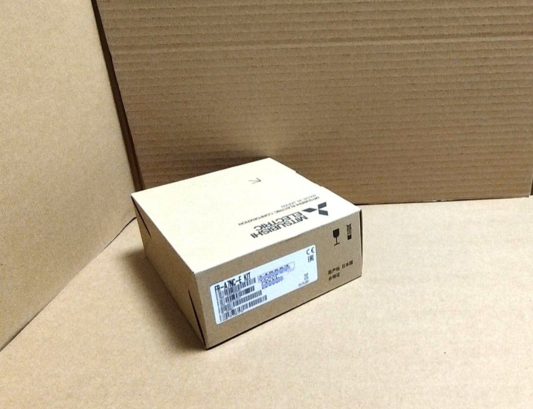新品2022年製 三菱 FR-A7NC-E KIT インバータ オプション E 新品2022年製 三菱 FR-A7NC-E KIT インバータ オプション E