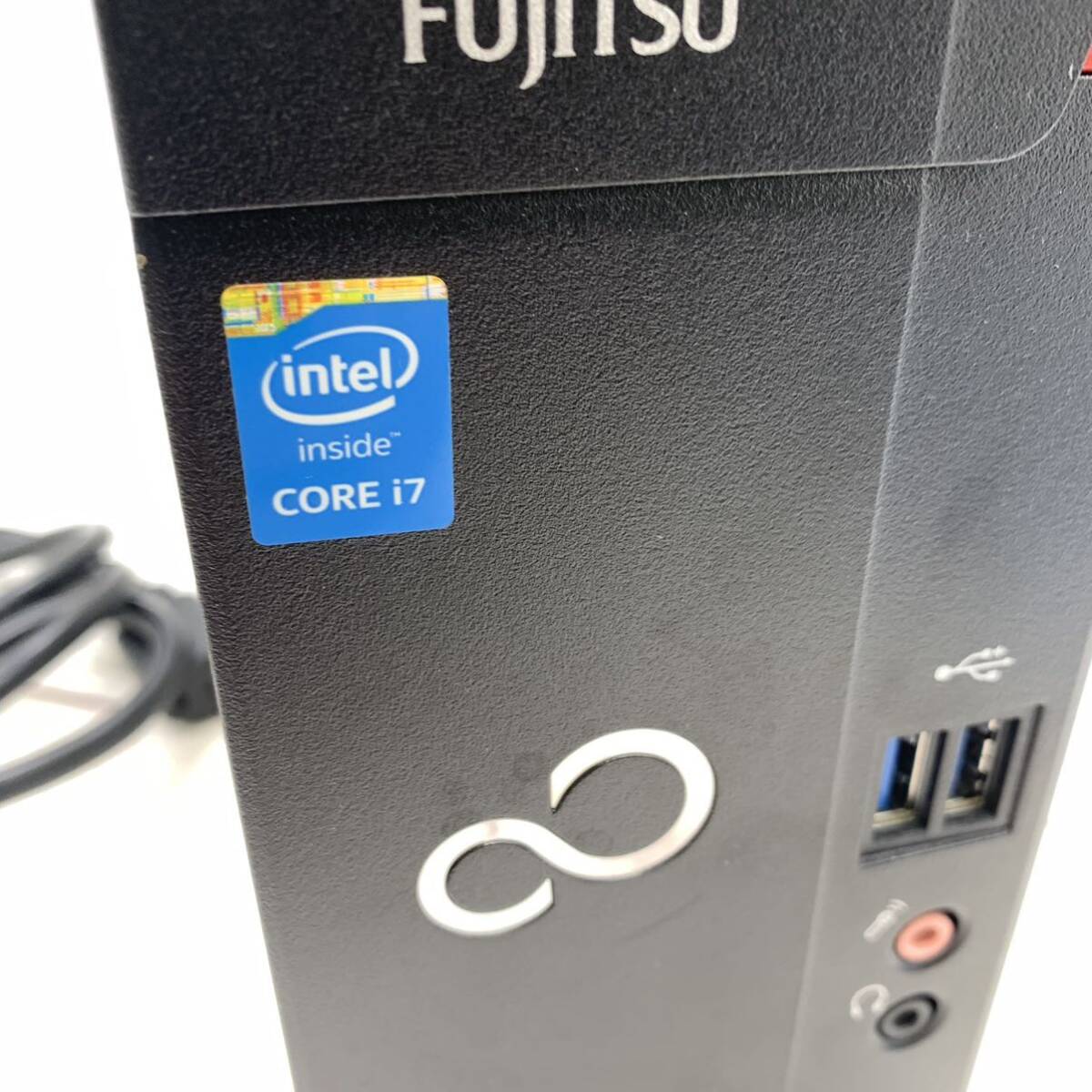 ★ML2524★ FUJITSU ESPRIMO D583/K / Core i7-4790 / 8GB(4GB×2) / SSD 240GB / Windows 10 Pro / DVD-RW デスクトップパソコン_画像2