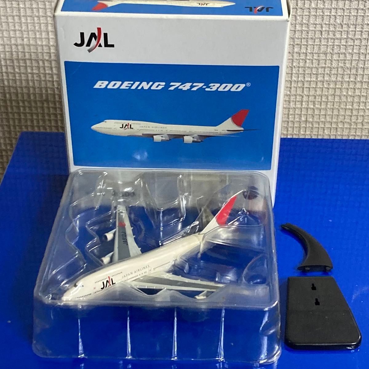 B747-300 JAL 日本航空 JA812J （1/500スケール BJE2073）ジャンボジェット
