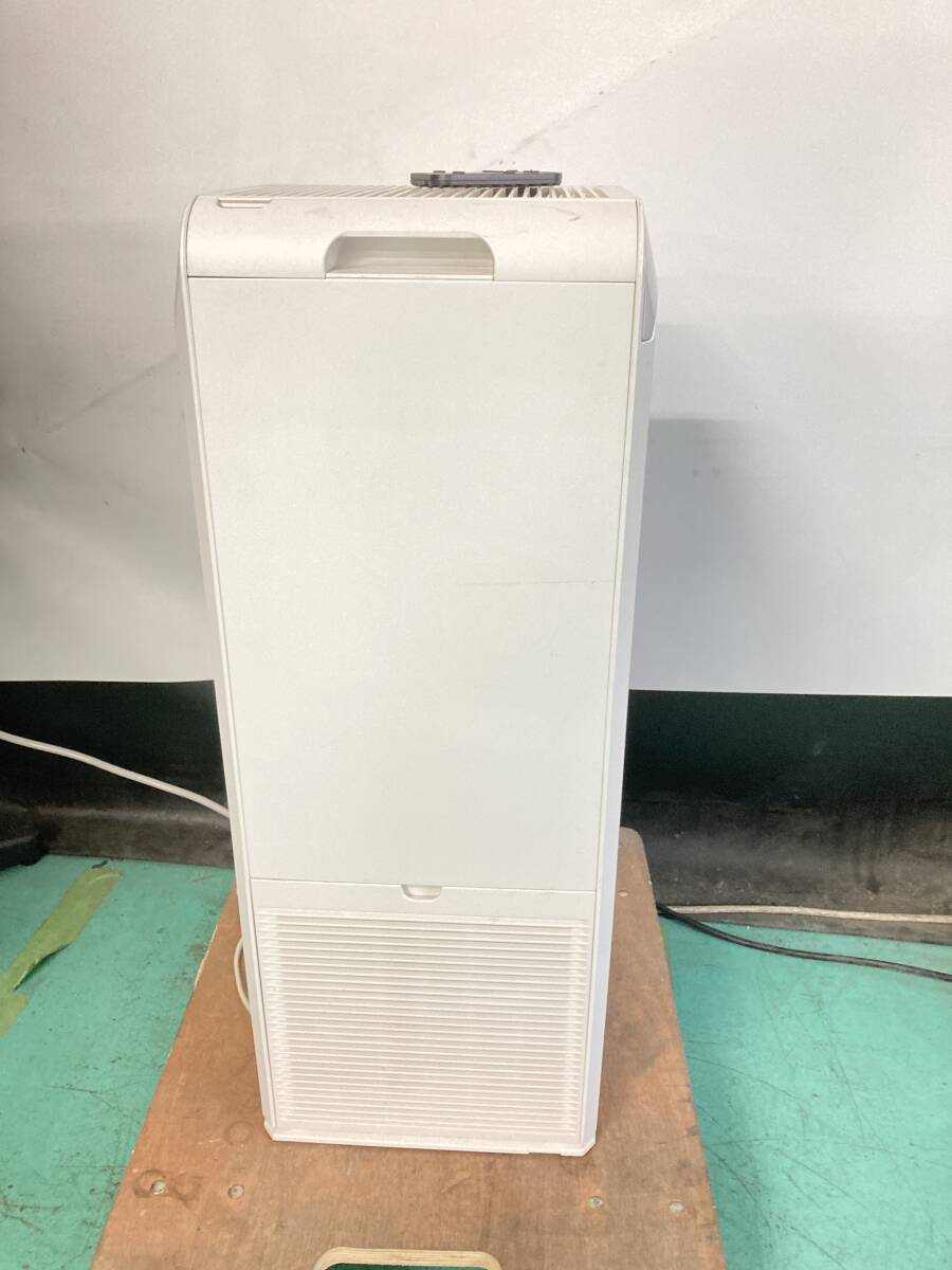 ●DAIKIN　ストリーマー空気清浄機　MCK55S-W　リモコン付き　中古品_画像7