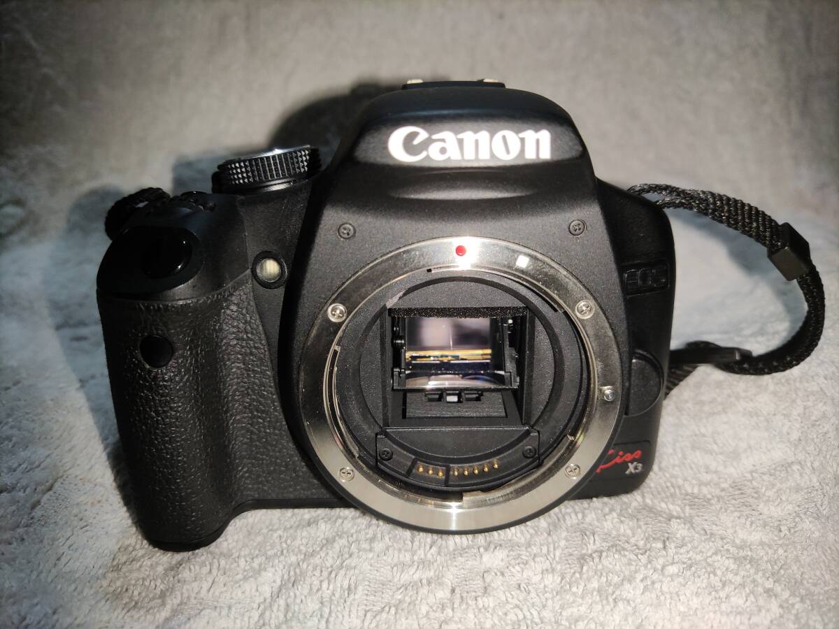 Canon　EOS Kiss X3 18-55ｍｍレンズ　撮影OK　訳ありジャンク_画像5