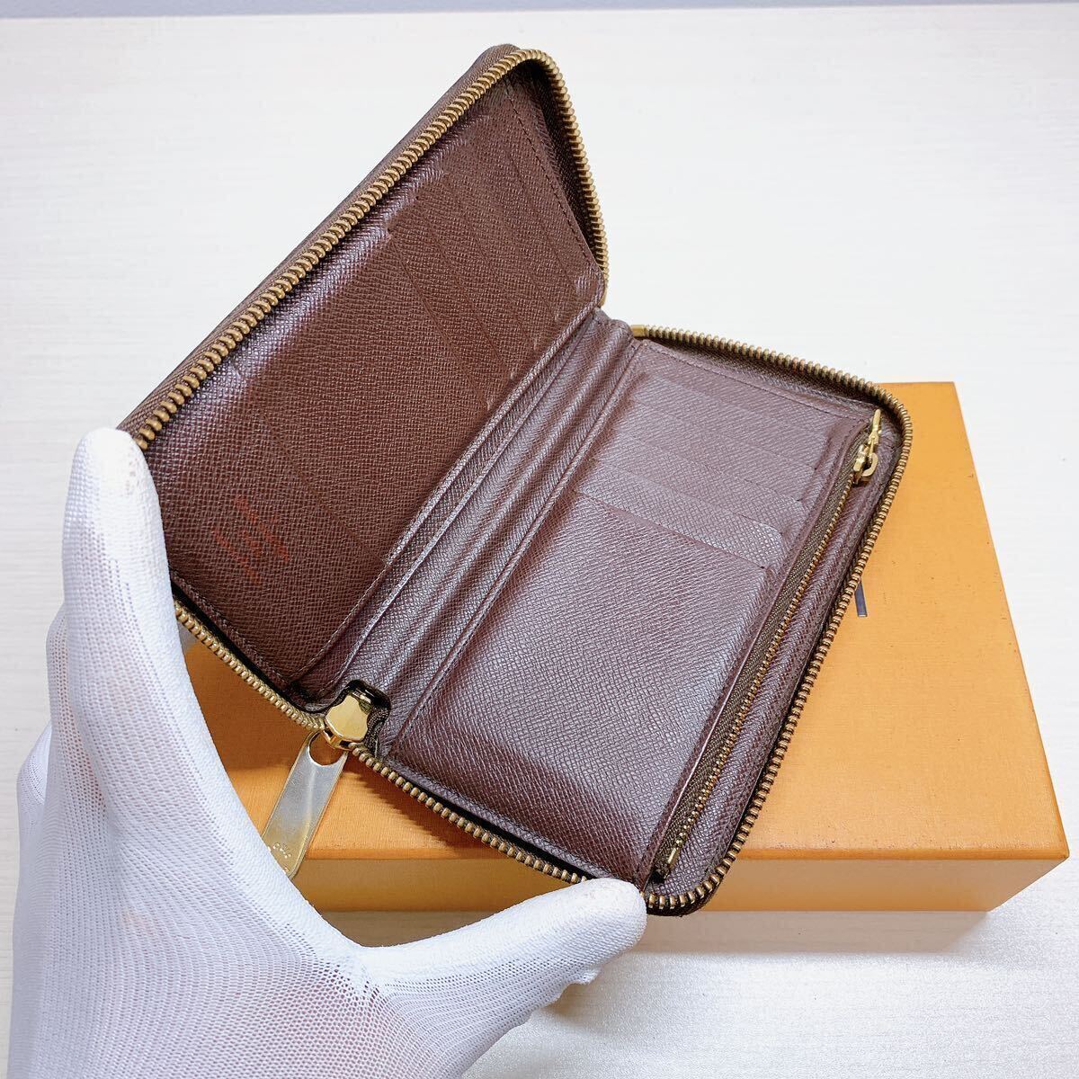 A040【美品】LOUIS VUITTON ルイヴィトン ダミエ 長財布 ジッピー・コンパクトウォレットN60028/MI0133_画像5