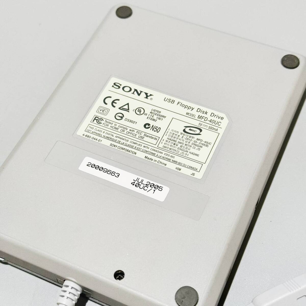 甲HK9884　クリーニング済　動作未確認　ソニ―　SONY　USB外付け　フロッピーディスクドライブ　MFD-40UC　Floppy Disk Drive 4X FDD_画像5