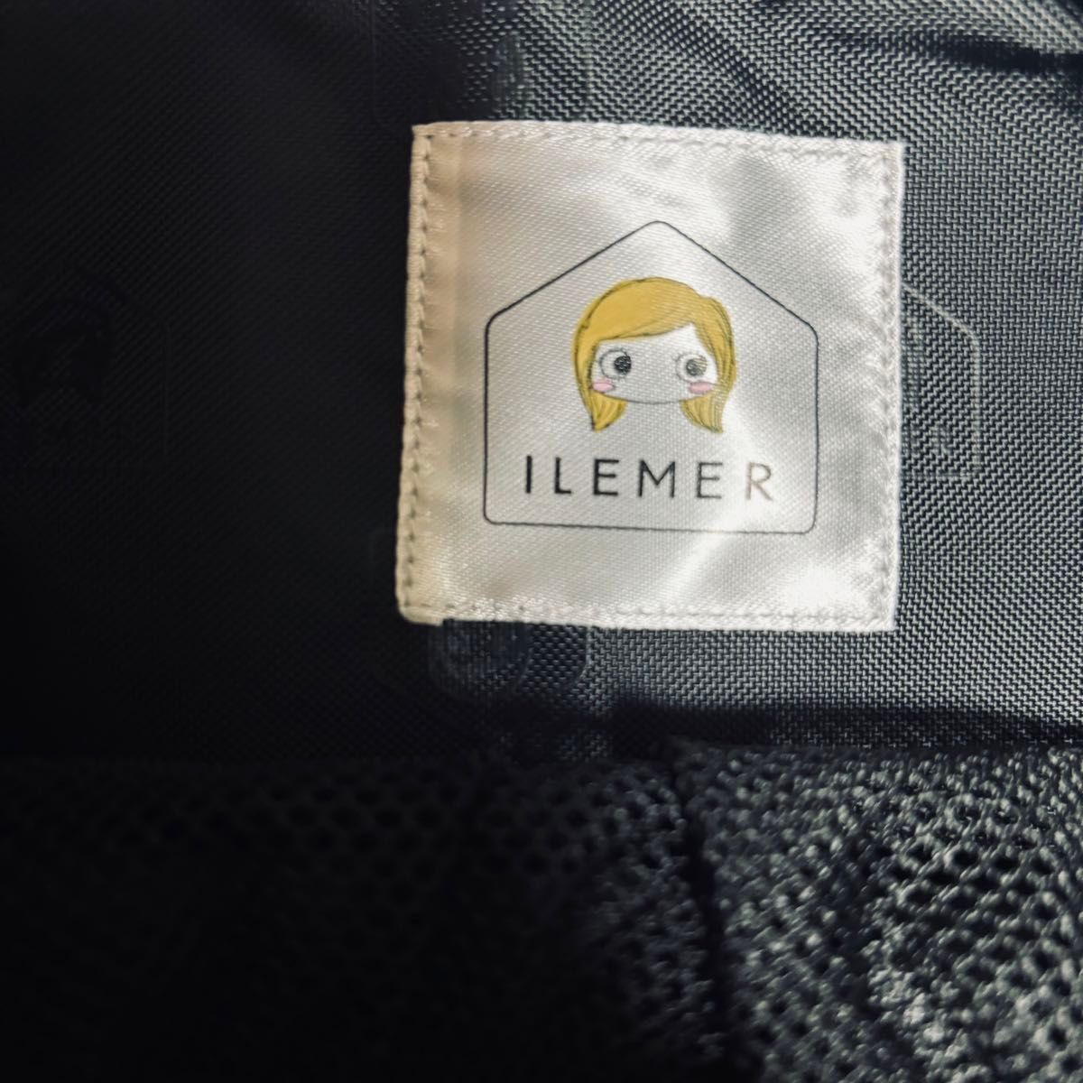 ILEMER（イルメール）JOJOショルダーバッグ（マーブルブラック）