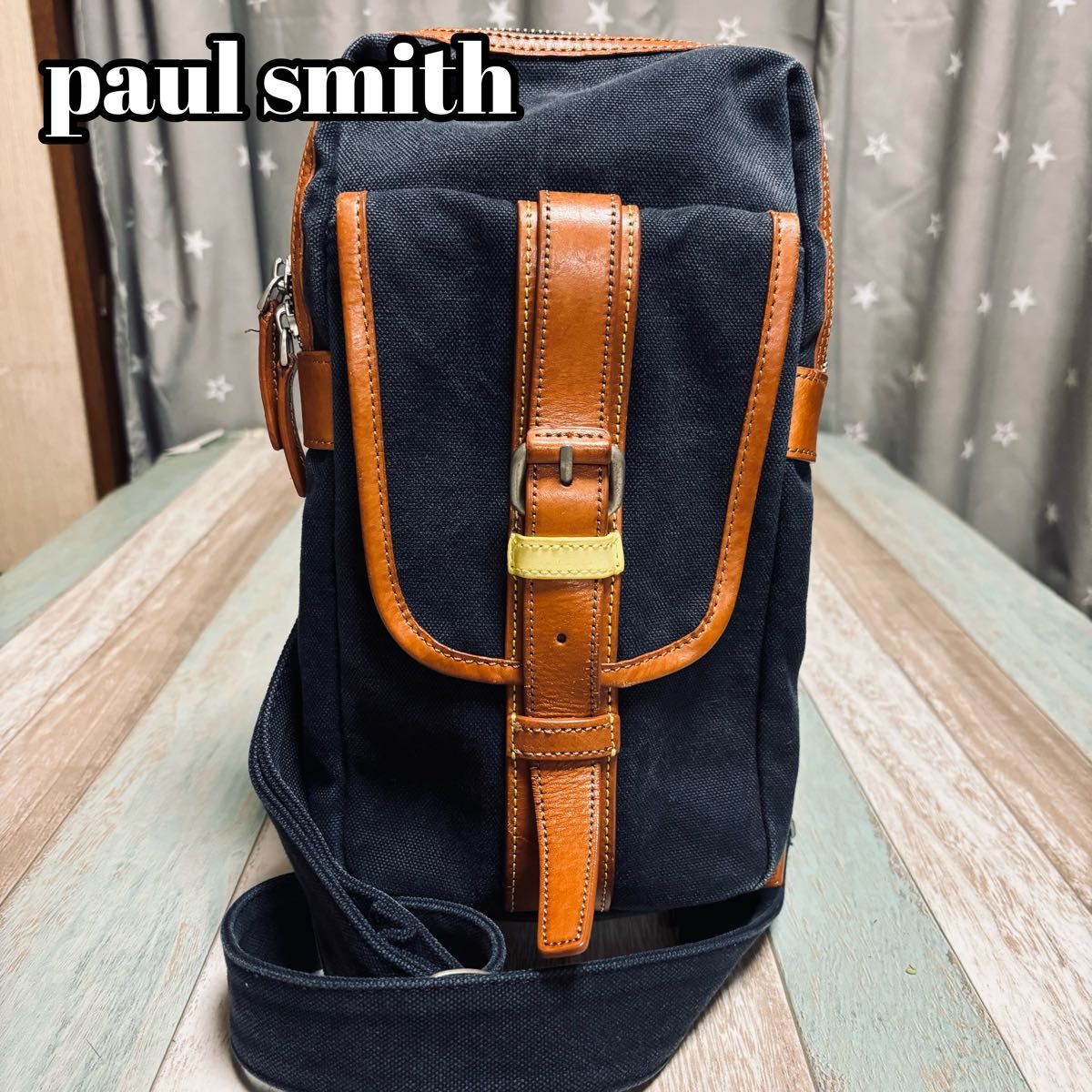 paul smith（ポールスミス）キャンパス×レザーメンズボディバッグ、ショルダーバッグ